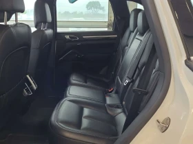 Porsche Cayenne * AWD * CARFAX * ЦЕНА ДО БГ, снимка 10