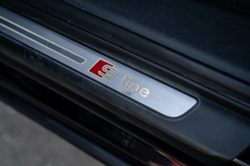 Audi Q7, снимка 6 - Автомобили и джипове - 52566219