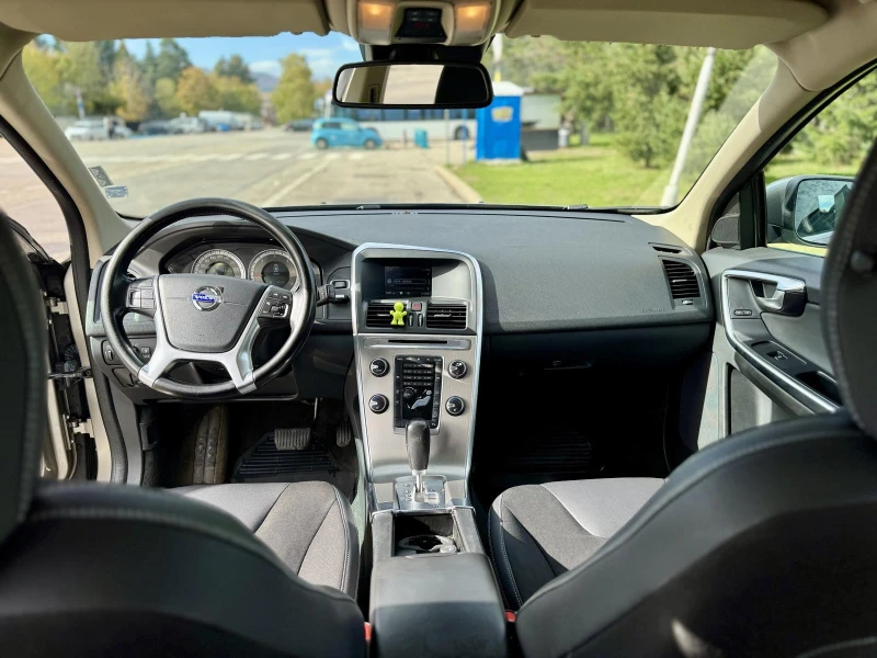 Volvo XC60 D3 163к.с. Пълна История, снимка 13 - Автомобили и джипове - 52812479