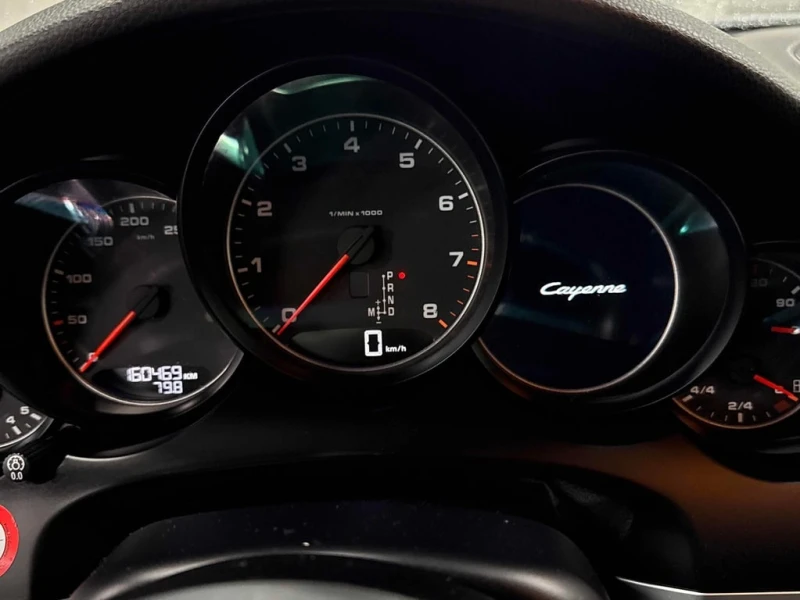 Porsche Cayenne 2016 AWD 4dr * CARFAX * БЕЗ ПЪРВОНАЧАЛНА ВНОСКА, снимка 8 - Автомобили и джипове - 52932206