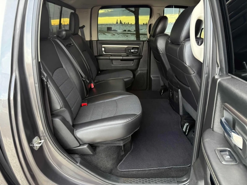 Dodge RAM 1500 * Sport * CARFAX * БЕЗ ПЪРВОНАЧАЛНА ВНОСКА, снимка 12 - Автомобили и джипове - 52941634