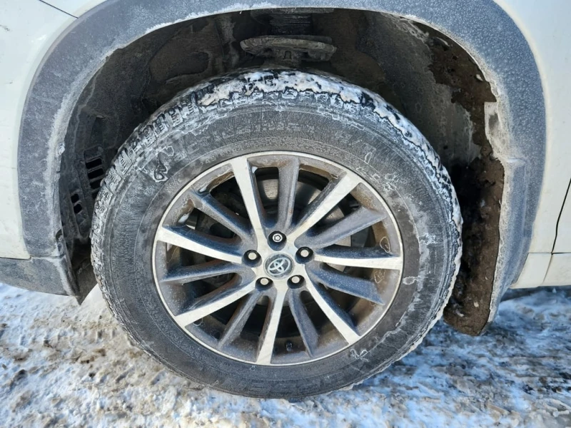 Toyota Highlander * XLE * CARFAX * , снимка 6 - Автомобили и джипове - 53327295