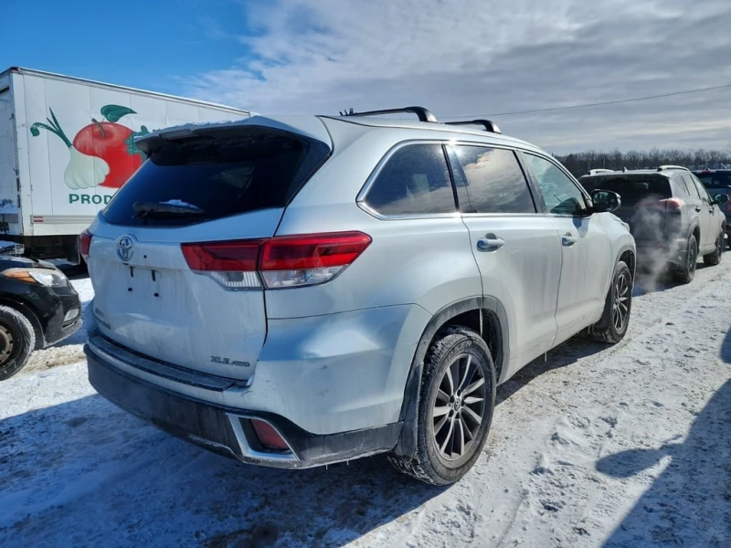 Toyota Highlander * XLE * CARFAX * , снимка 3 - Автомобили и джипове - 53327295