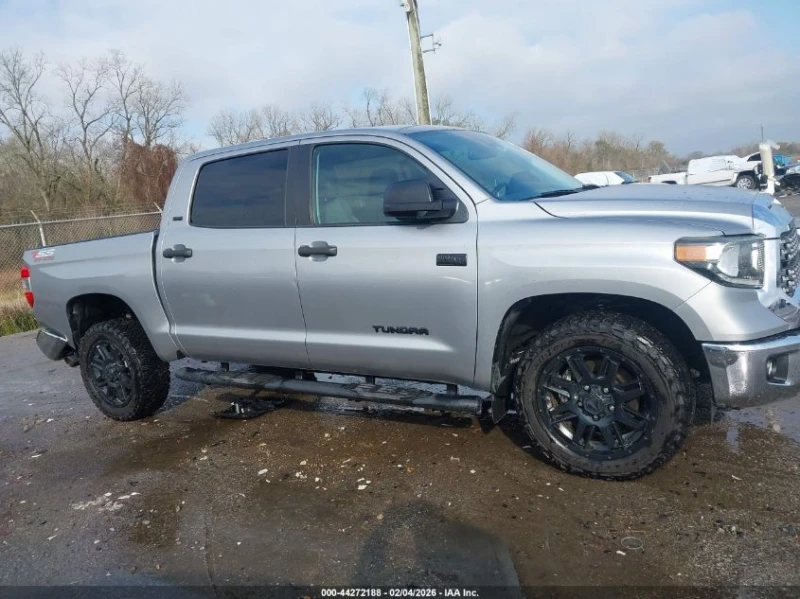 Toyota Tundra 5.7l Sr5, снимка 13 - Автомобили и джипове - 53570889