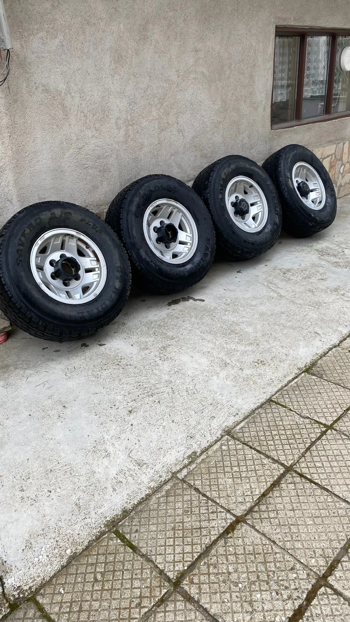 Toyota Land cruiser LJ73, снимка 14 - Автомобили и джипове - 54325834