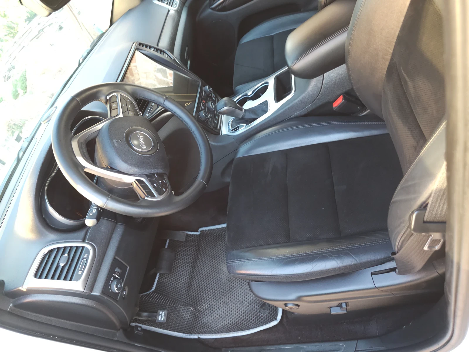 Jeep Grand cherokee Altitude 3.6 LPG - изображение 10