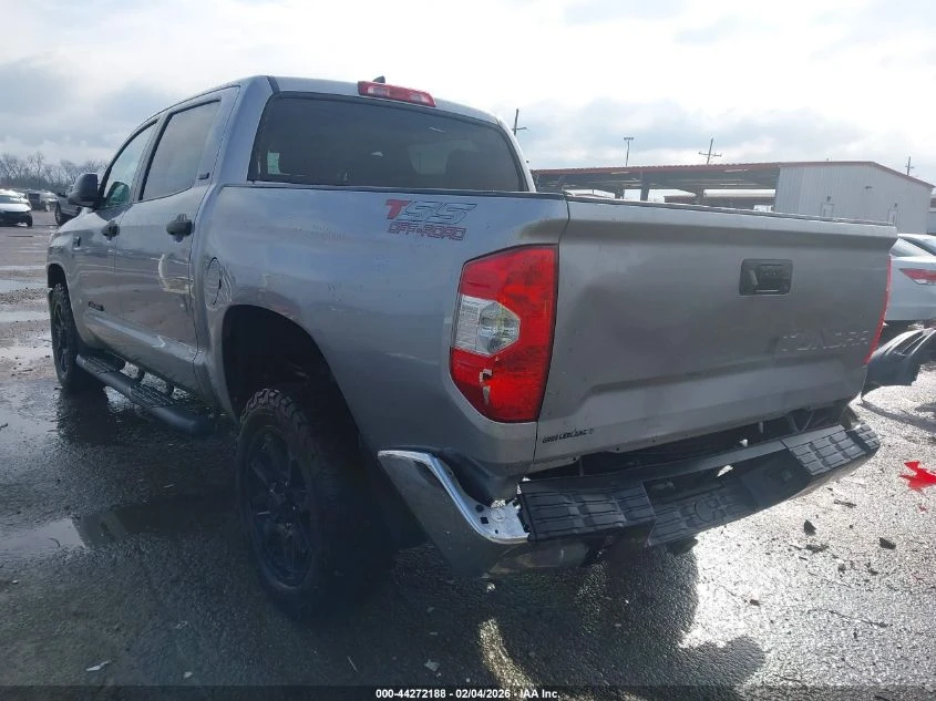 Toyota Tundra 5.7l Sr5 - изображение 3