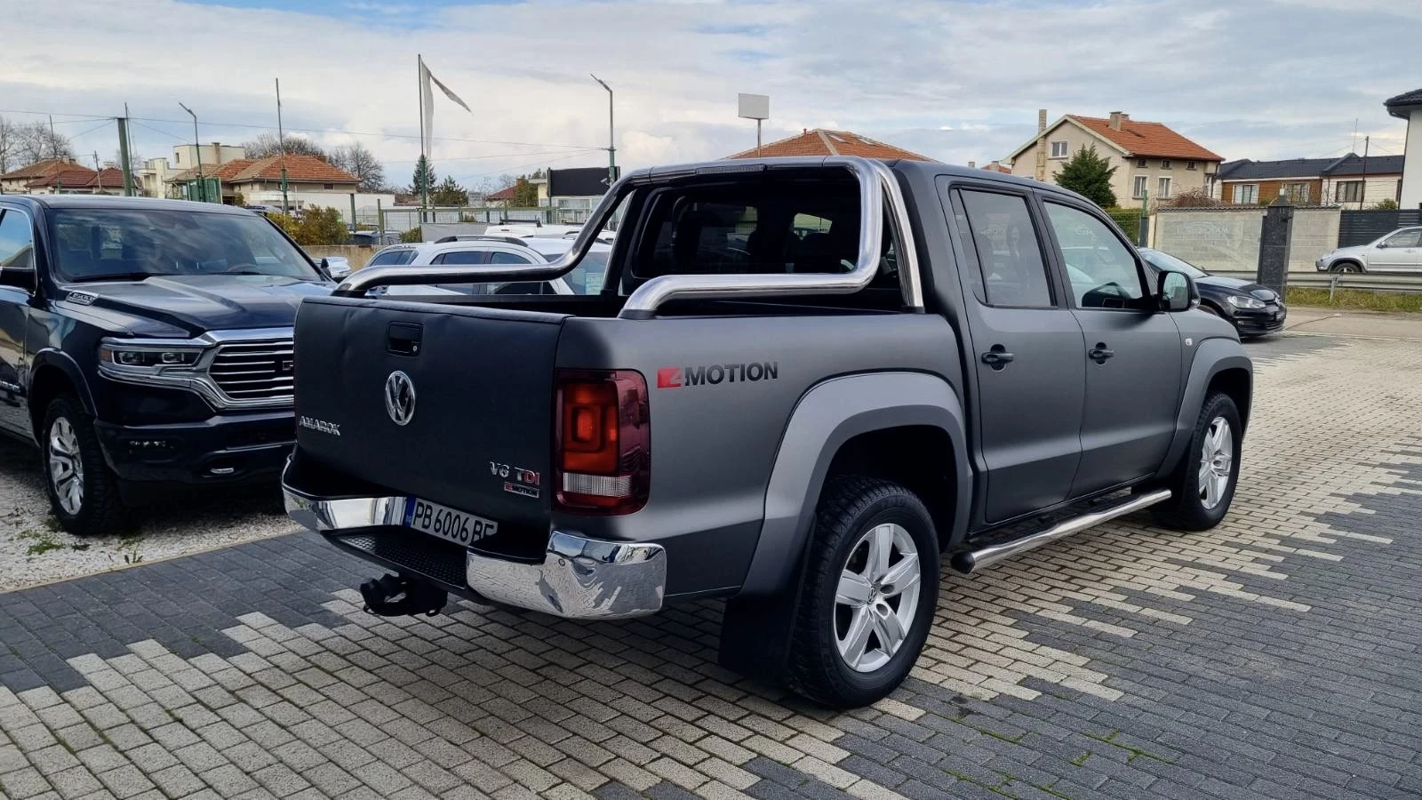 VW Amarok 3.0TDI V6 4MOTION* ПЪЛНА ГАРАНЦИЯ* , снимка 3 - Автомобили и джипове - 54057646