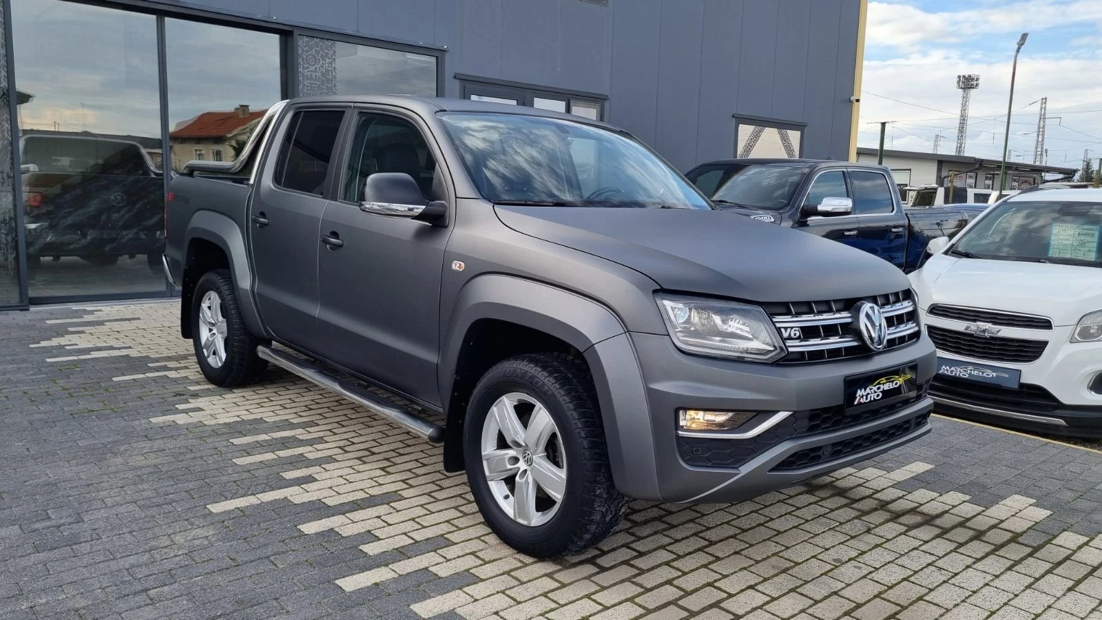 VW Amarok 3.0TDI V6 4MOTION* ПЪЛНА ГАРАНЦИЯ* , снимка 2 - Автомобили и джипове - 54057646