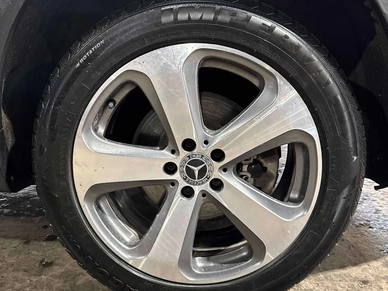 Mercedes-Benz GLC 300 * CARFAX * БЕЗ ПЪРВОНАЧАЛНА ВНОСКА, снимка 15 - Автомобили и джипове - 54127146