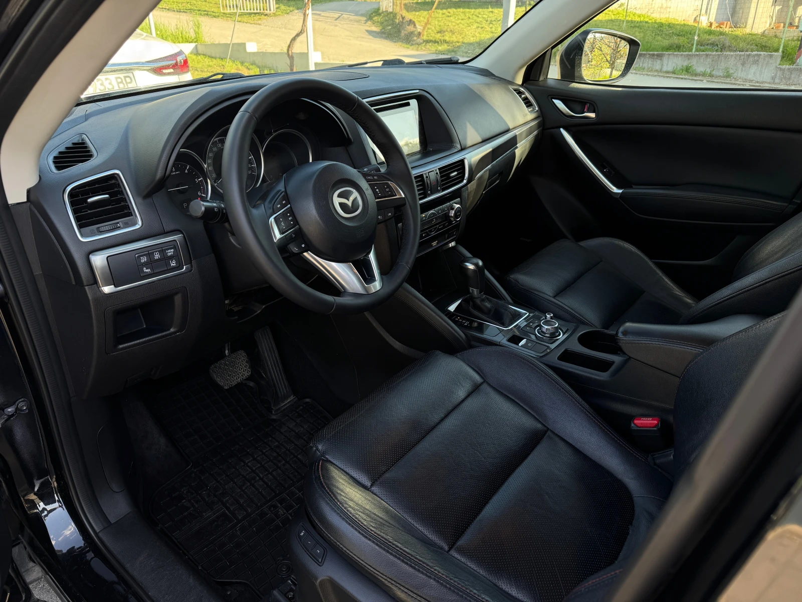 Mazda CX-5 2.2D SKYACTIV AWD, снимка 7 - Автомобили и джипове - 54336083