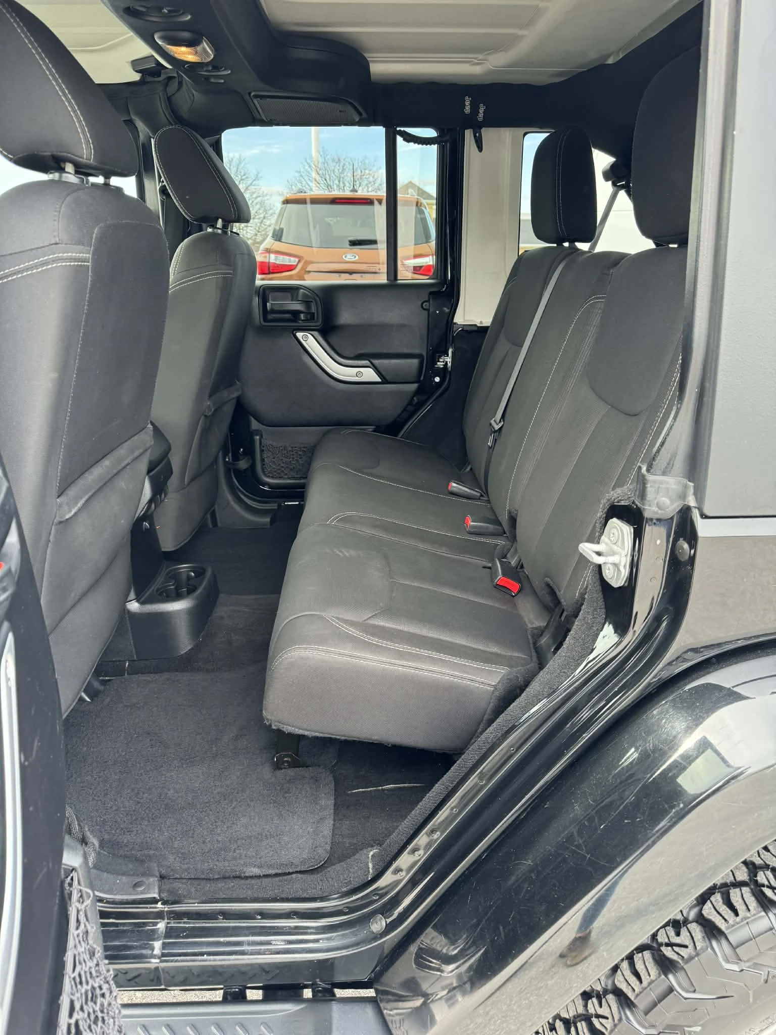 Jeep Wrangler UnlimitedSahara* �����������* 4�4* ����� ����* ��� | Mobile.bg � ����������� 14