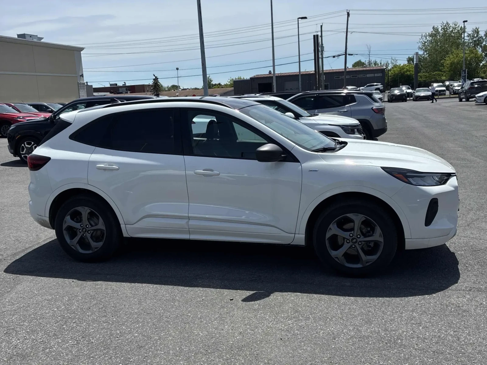 Ford Escape ST-Line * CARFAX * АВТО КРЕДИТ * , снимка 4 - Автомобили и джипове - 54755754