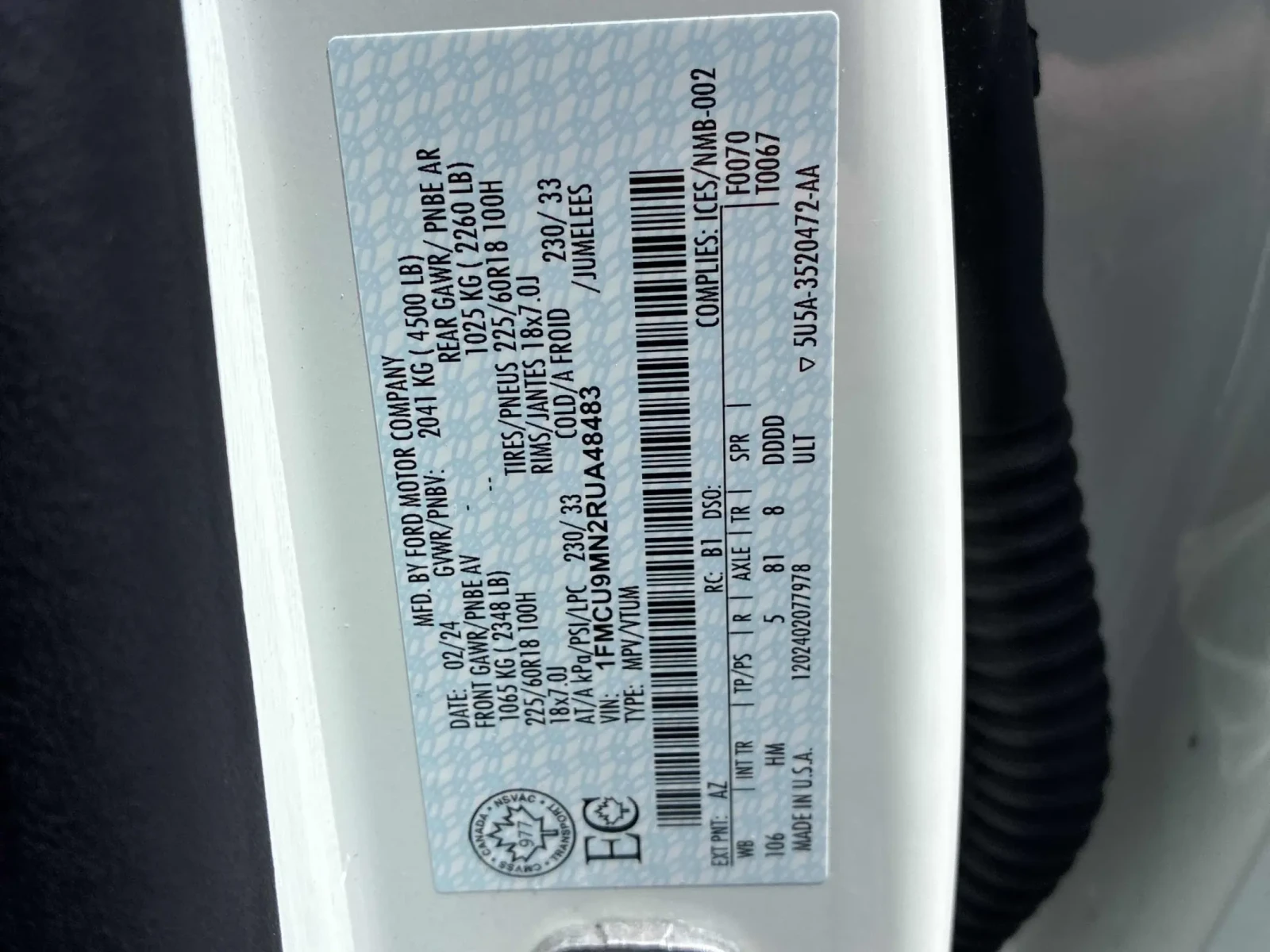 Ford Escape ST-Line * CARFAX * АВТО КРЕДИТ * , снимка 15 - Автомобили и джипове - 54755754