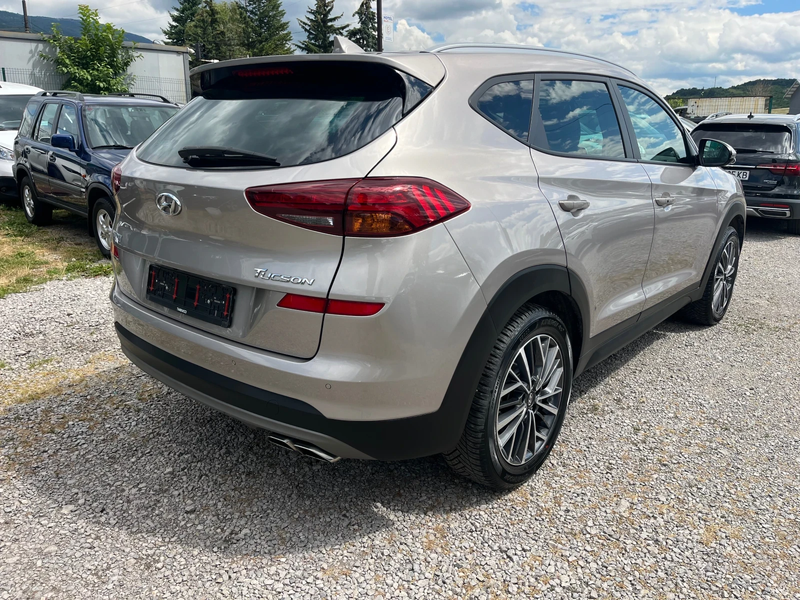 Hyundai Tucson 1.6CRDI 83000х.км, снимка 4 - Автомобили и джипове - 55269893