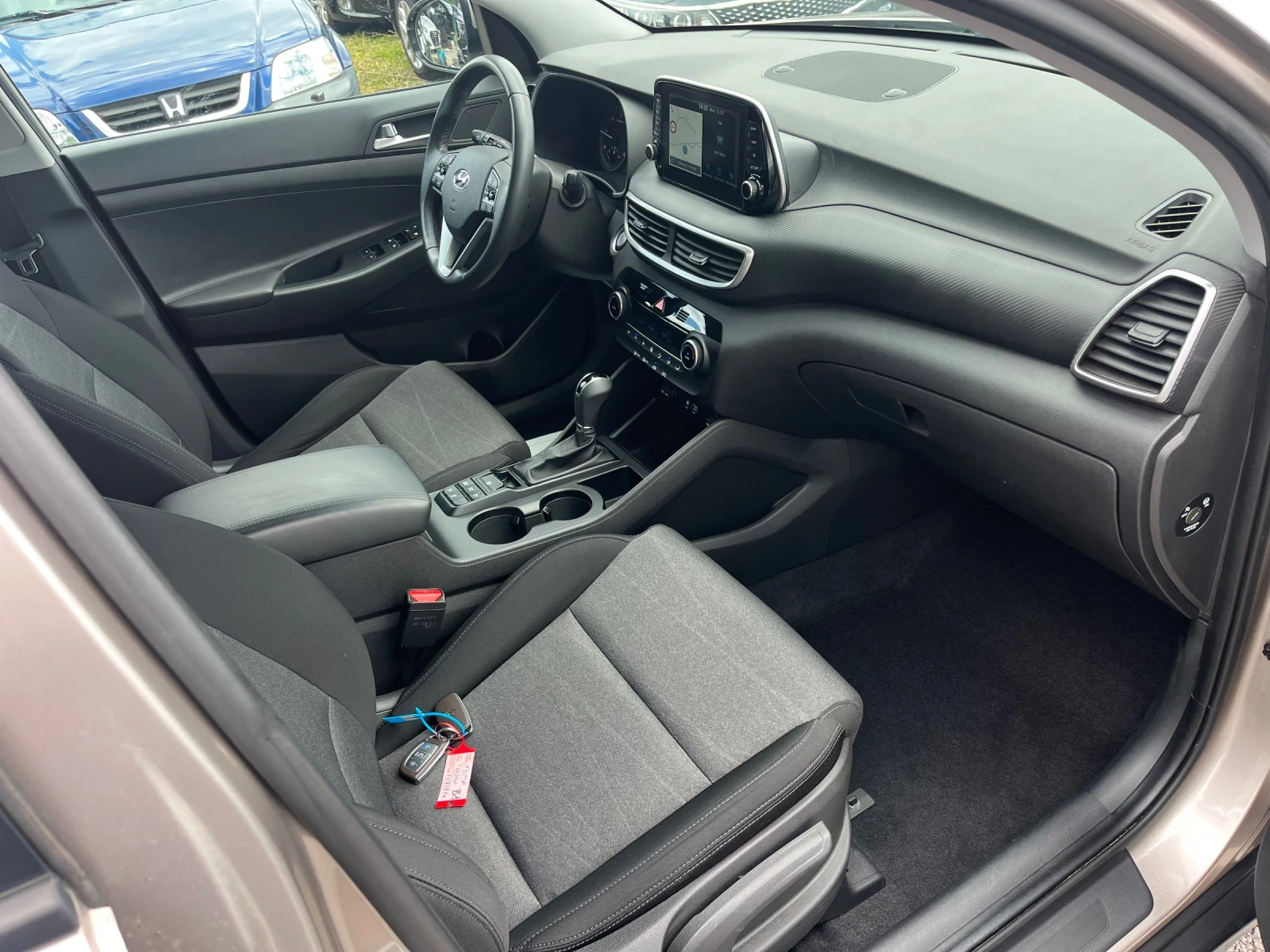 Hyundai Tucson 1.6CRDI 83000х.км, снимка 9 - Автомобили и джипове - 55269893