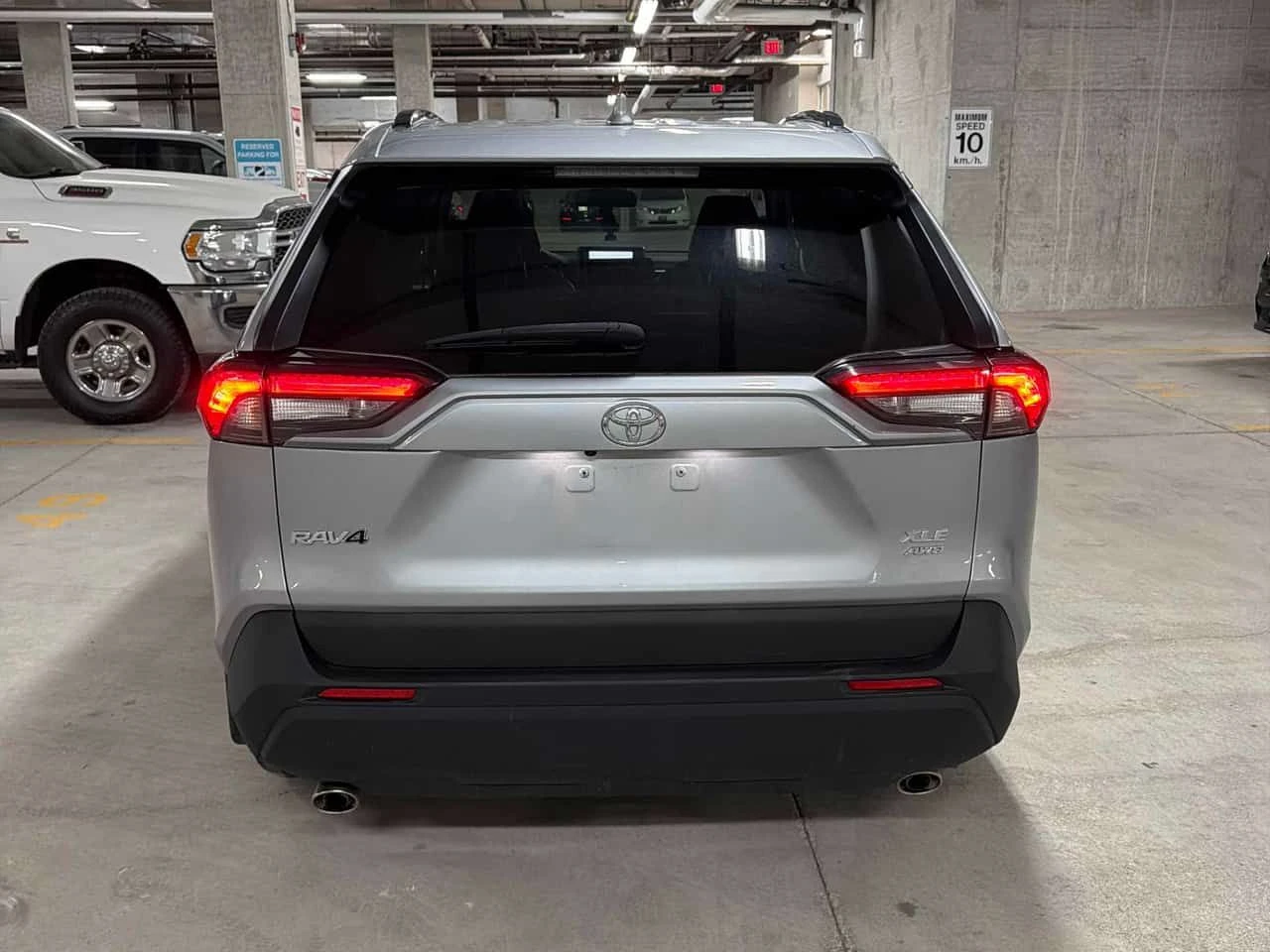 Toyota Rav4 * XLE * CARFAX * ОПЦИЯ ЗА ФИНАНСИРАНЕ, снимка 4 - Автомобили и джипове - 55452299