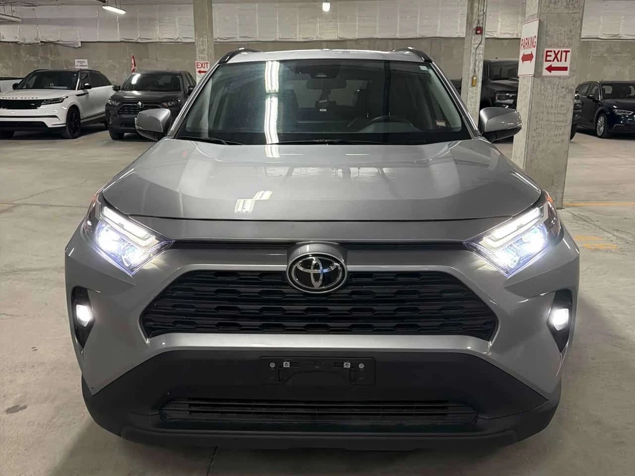 Toyota Rav4 * XLE * CARFAX * ОПЦИЯ ЗА ФИНАНСИРАНЕ, снимка 6 - Автомобили и джипове - 55452299
