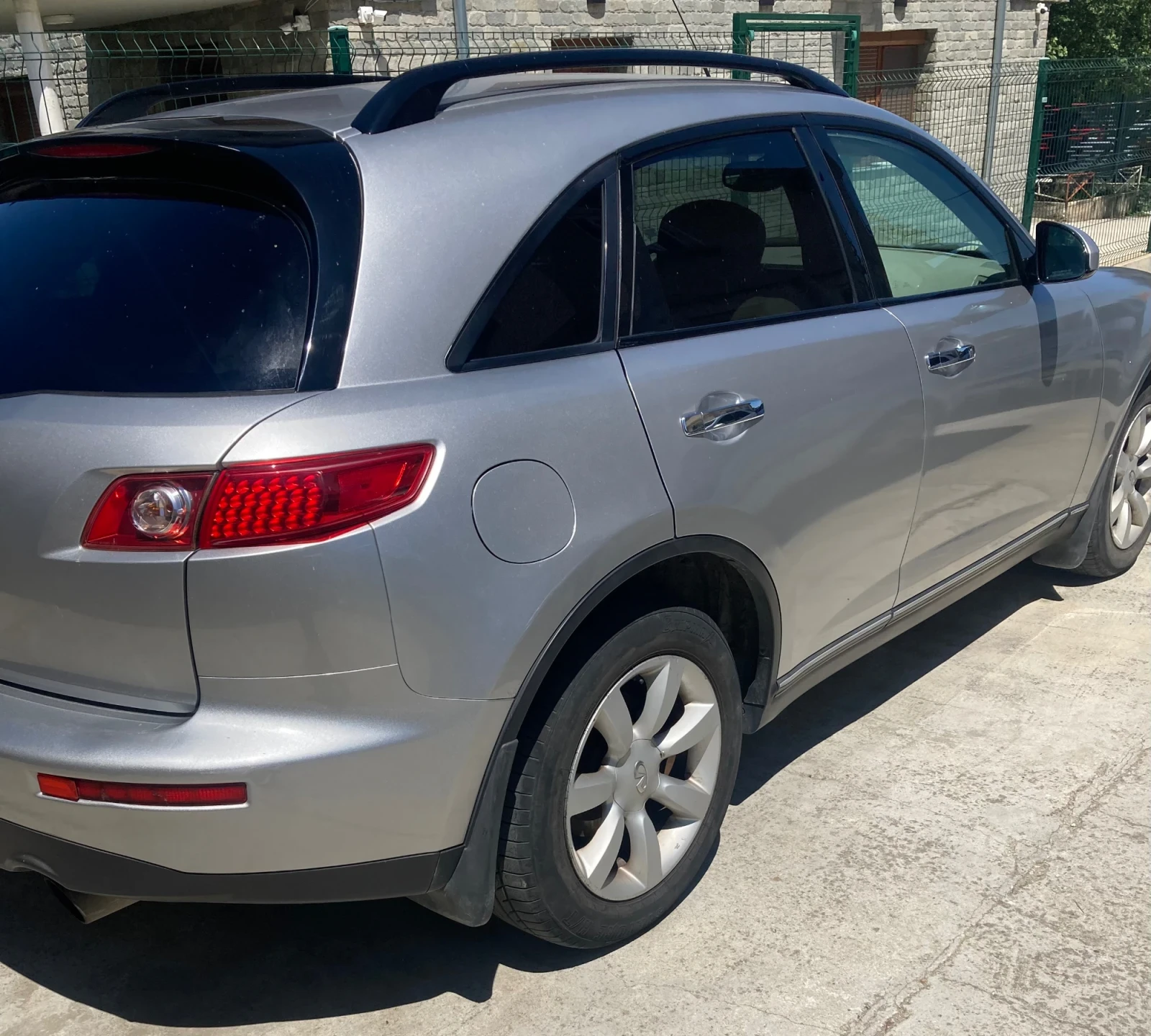 Infiniti Fx 35 Fx 35 бензин-газ, снимка 5 - Автомобили и джипове - 55476072