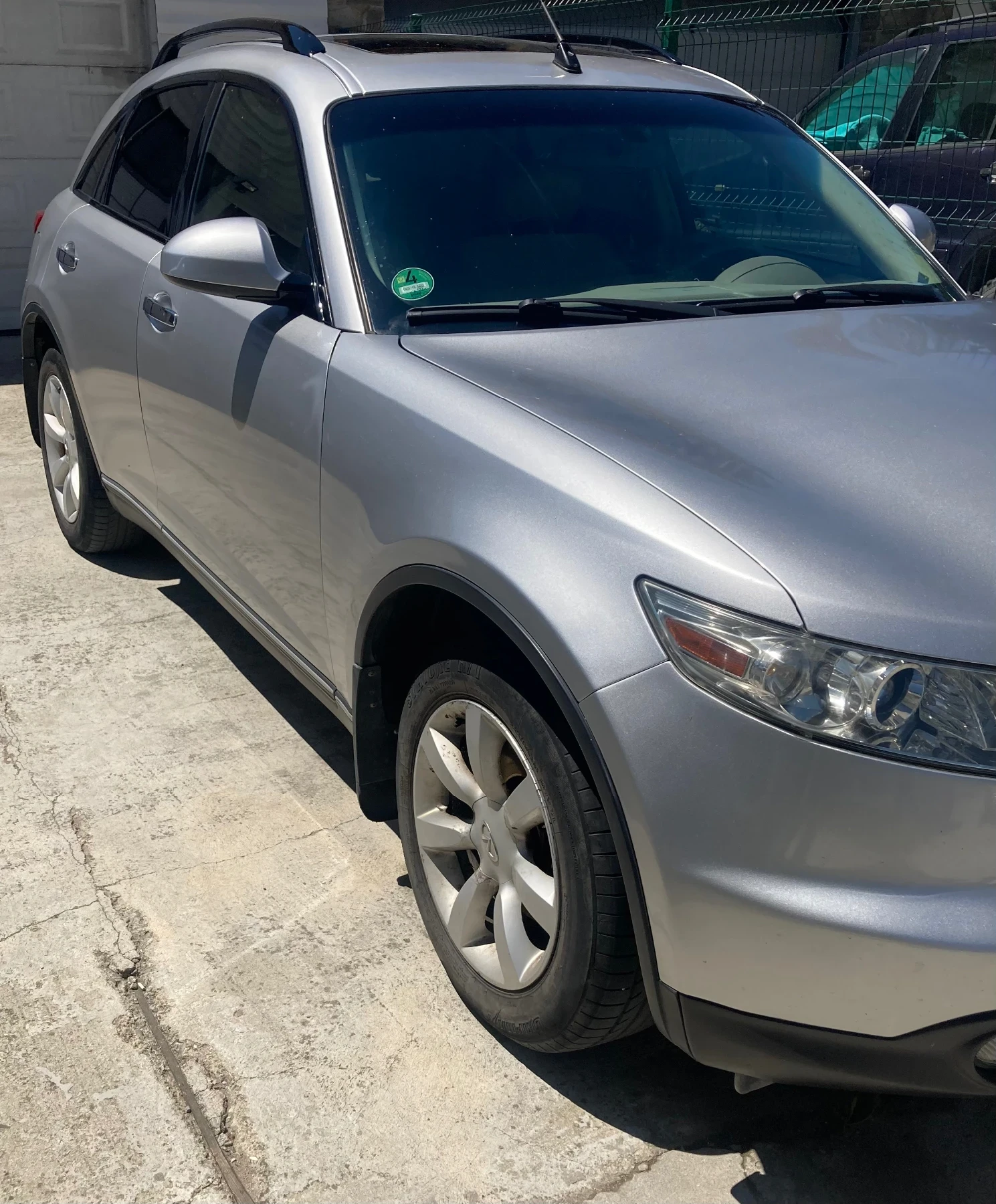 Infiniti Fx 35 Fx 35 бензин-газ, снимка 4 - Автомобили и джипове - 55476072