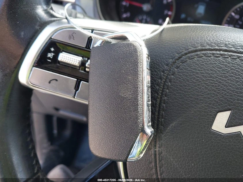 Kia Telluride 3.8l Lx, снимка 11 - Автомобили и джипове - 55570150
