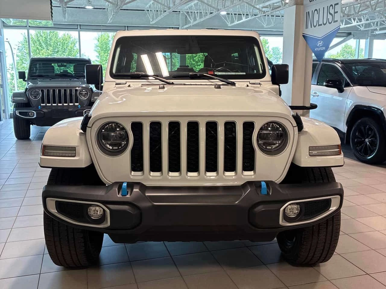 Jeep Wrangler * Unlimited Sahara * CARFAX * ���� �� �� | Mobile.bg � ����������� 4
