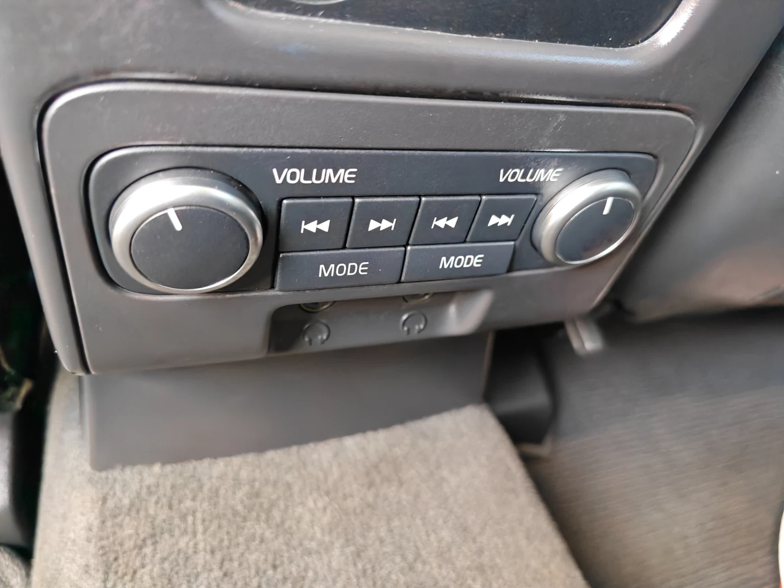 Volvo XC60 D5-205-R-Dizain, снимка 16 - Автомобили и джипове - 55857847