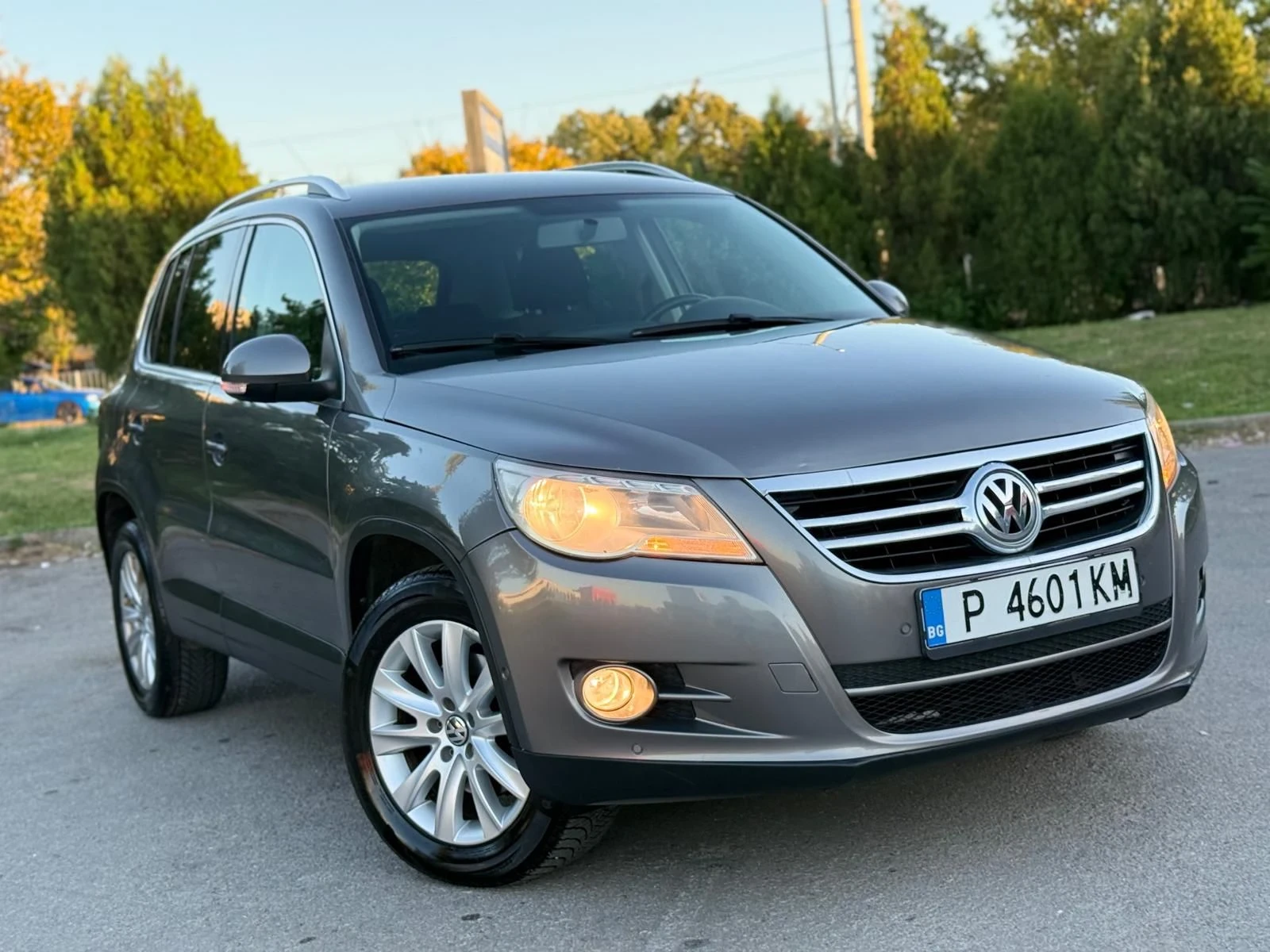 VW Tiguan 2.0TDI/DSG АВТОМАТ/ОБСЛУЖЕН/4 MOTION/SPORT, снимка 8 - Автомобили и джипове - 56048553