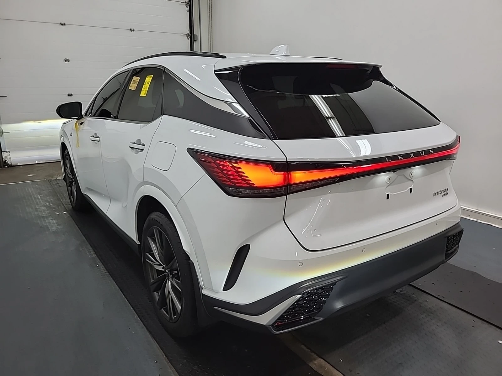 Lexus RX 350 F SPORT * AWD * ОБДУХВАНЕ * CARFAX * , снимка 6 - Автомобили и джипове - 56075800