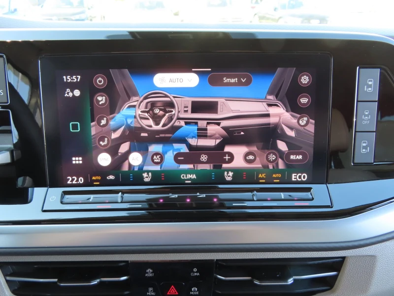 VW Multivan Style L 1.5 eHybrid 4MOTION, снимка 9 - Бусове и автобуси - 53379105