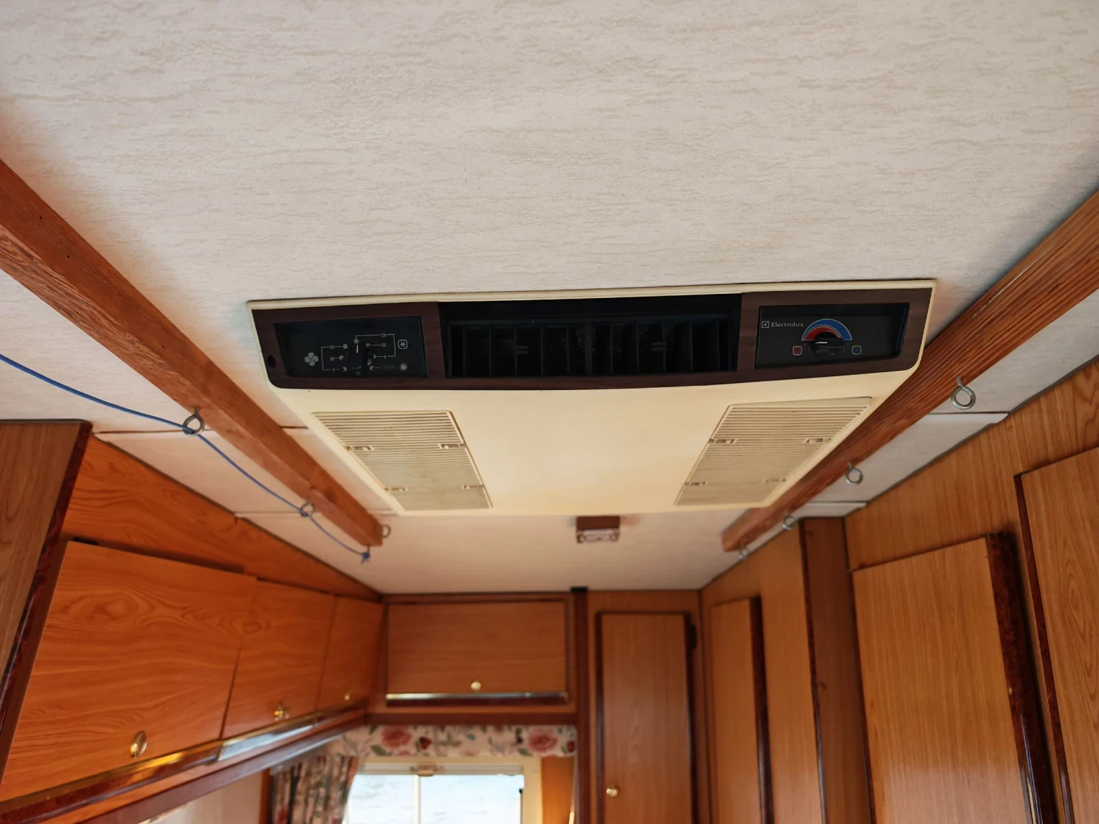 Mercedes-Benz Sprinter 2.9TDI КЕМПЕР , снимка 10 - Бусове и автобуси - 55072823
