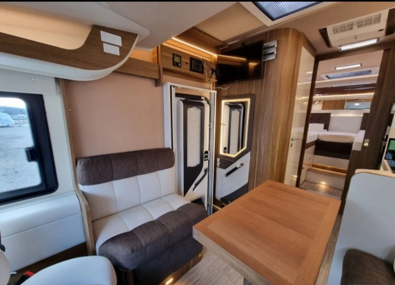 Кемпер Mobilvetta K-Yacht TKL 64 Зимен, снимка 5 - Каравани и кемпери - 51310679