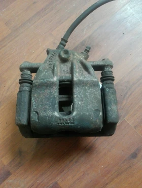 Спирачен апарат преден ляв Рено Модус 1.2Б 16В