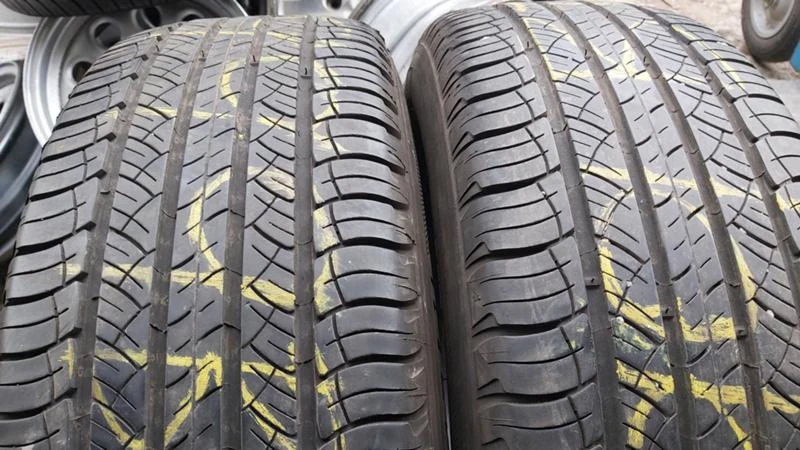 Гуми Летни 215/65R16, снимка 3 - Гуми и джанти - 29261138