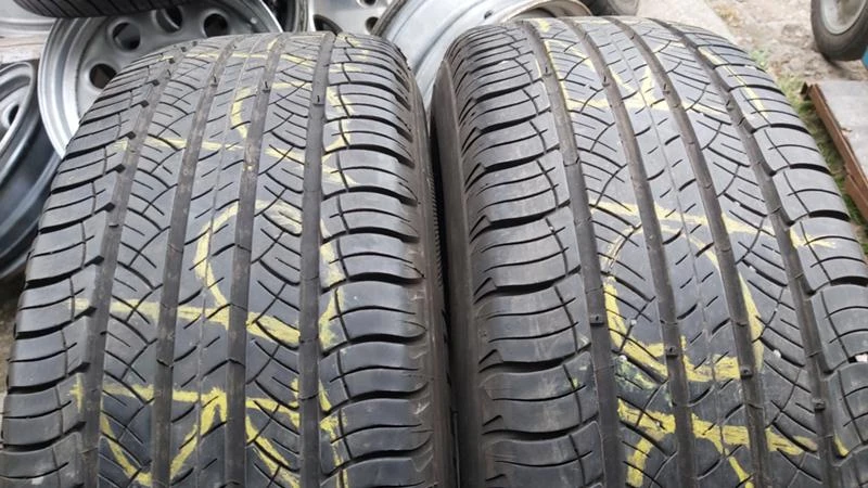 Гуми Летни 215/65R16, снимка 1 - Гуми и джанти - 29261138