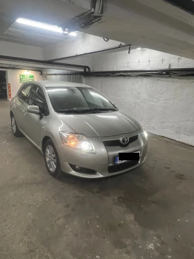 Toyota Auris, снимка 2