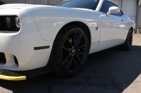 Dodge Challenger 6.4 Scat Pack 485hp, снимка 4