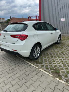 Alfa Romeo Giulietta | Mobile.bg    11