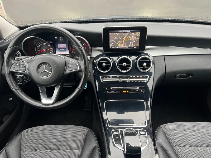 Mercedes-Benz C 220 CDI 4Matic, снимка 11 - Автомобили и джипове - 48175632