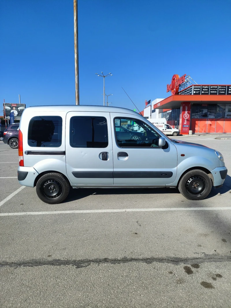 Renault Kangoo, снимка 7 - Автомобили и джипове - 48443934