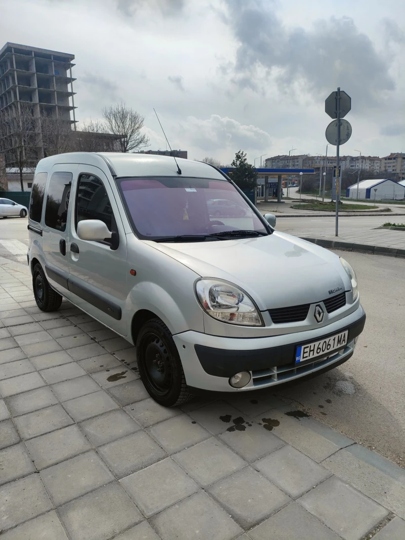 Renault Kangoo, снимка 16 - Автомобили и джипове - 48443934