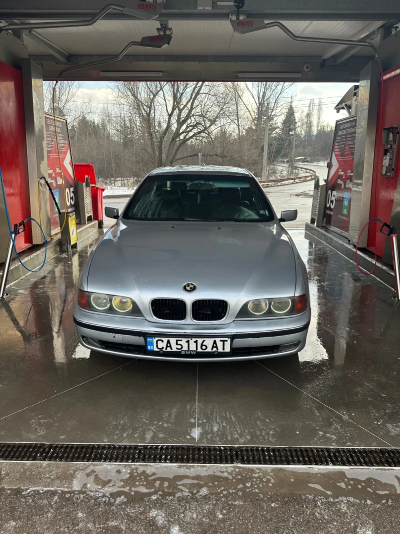 BMW 525 2.5tds, снимка 1 - Автомобили и джипове - 48799629