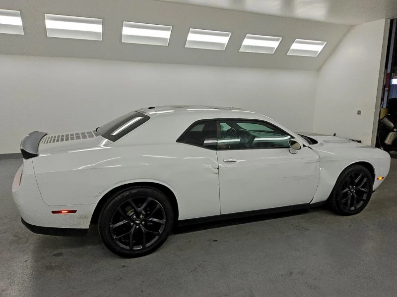 Dodge Challenger SXT* V6* ЧЕРВЕНА КОЖА* ШИБИДАХ* , снимка 3 - Автомобили и джипове - 52963587