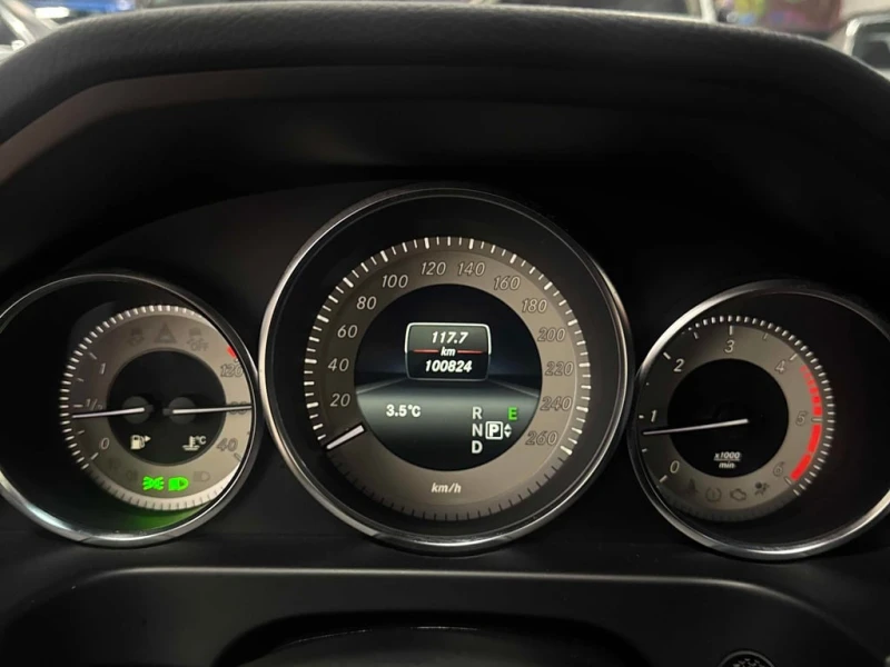 Mercedes-Benz E 250 * BlueTEC * CARFAX * ЦЕНА ДО БГ, снимка 8 - Автомобили и джипове - 52752443