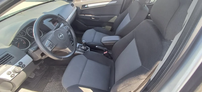 Opel Astra, снимка 6 - Автомобили и джипове - 53277034