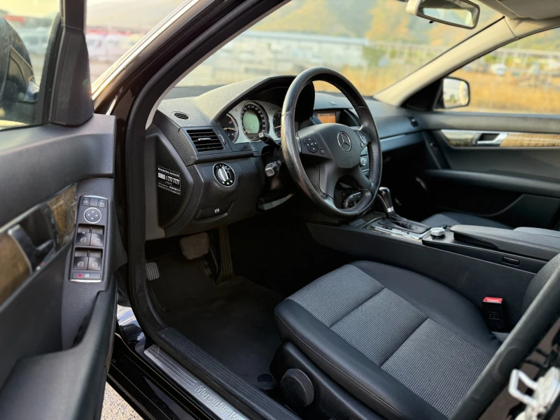 Mercedes-Benz C 220 OEM 646, снимка 7 - Автомобили и джипове - 53511796