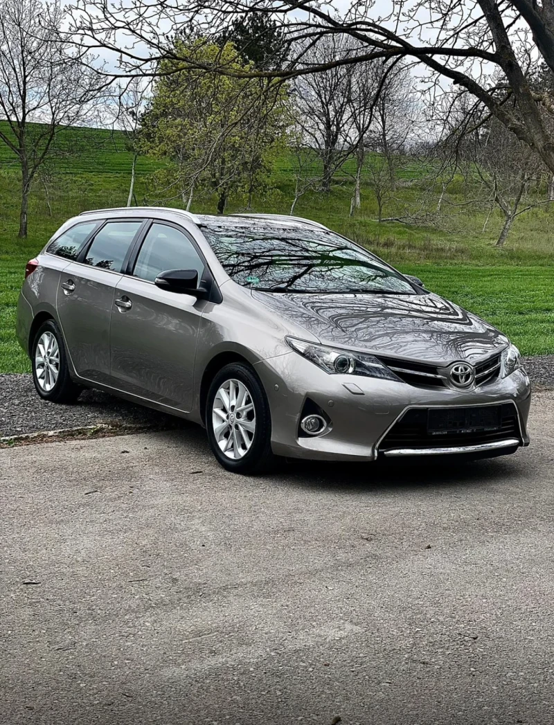 Toyota Auris - 11500 лв. - 40110528 1