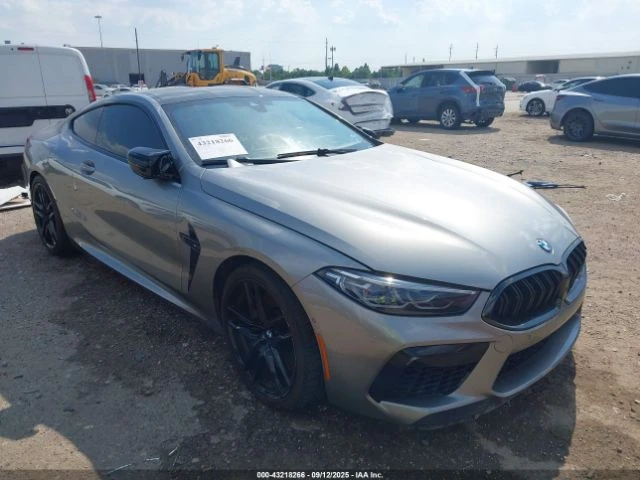 BMW M8 * COMPETITION* HeadUp* Laser* , снимка 3 - Автомобили и джипове - 54795223