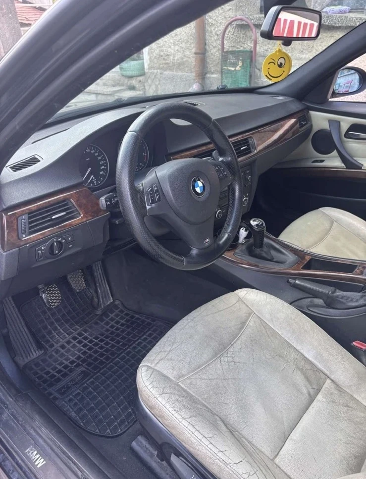 BMW 320, снимка 11 - Автомобили и джипове - 56265678