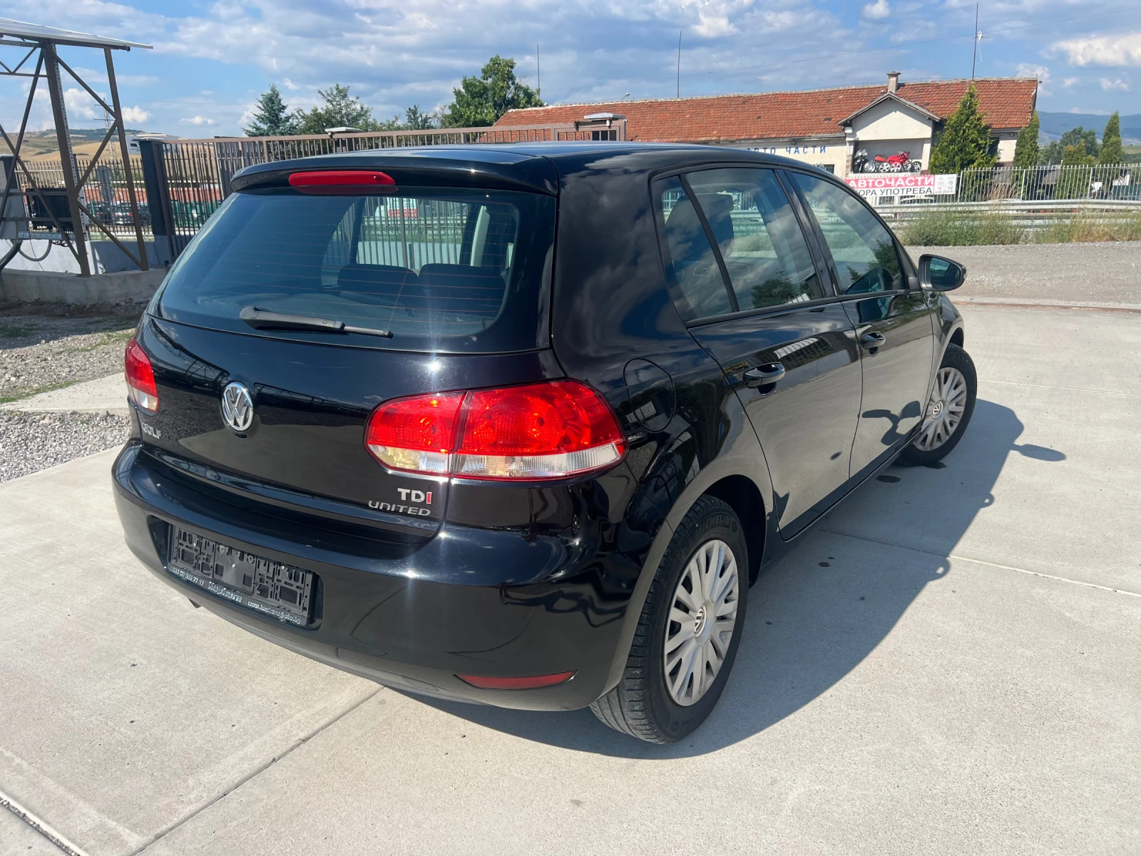 VW Golf 1.6tdi - изображение 6